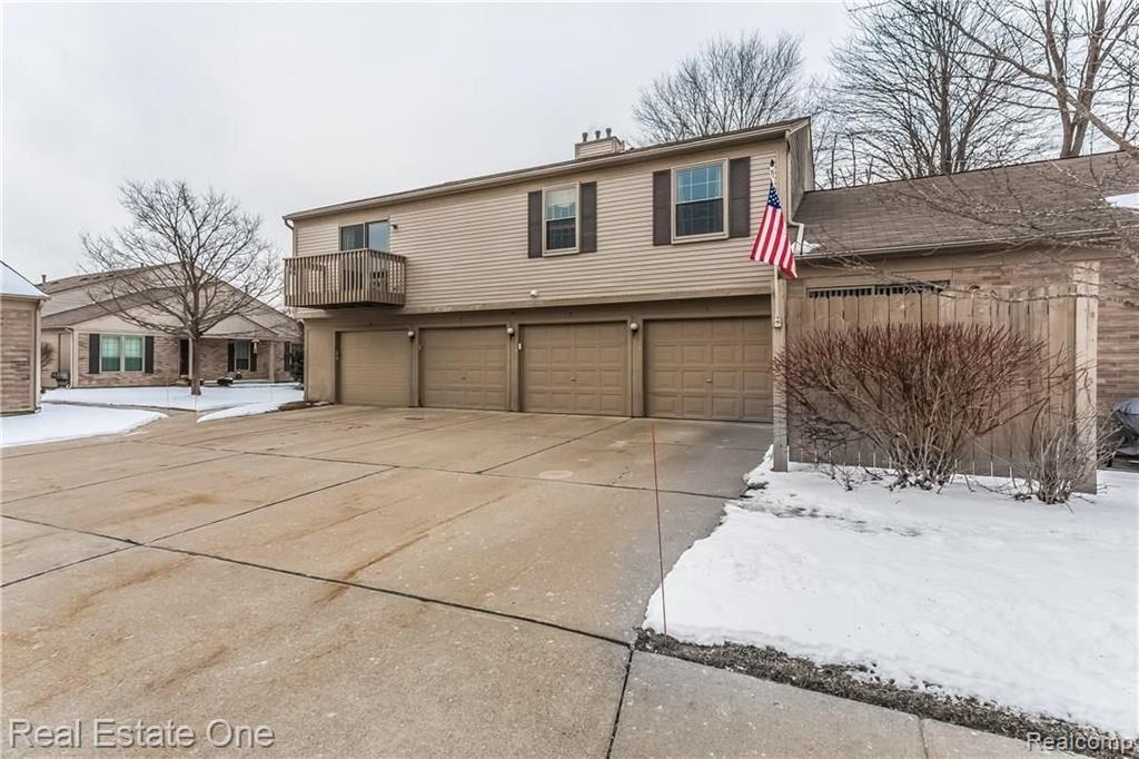 110 Pine Tree Ridge, Unit 43 Waterford, MI 48327 - Photo 25 of 30