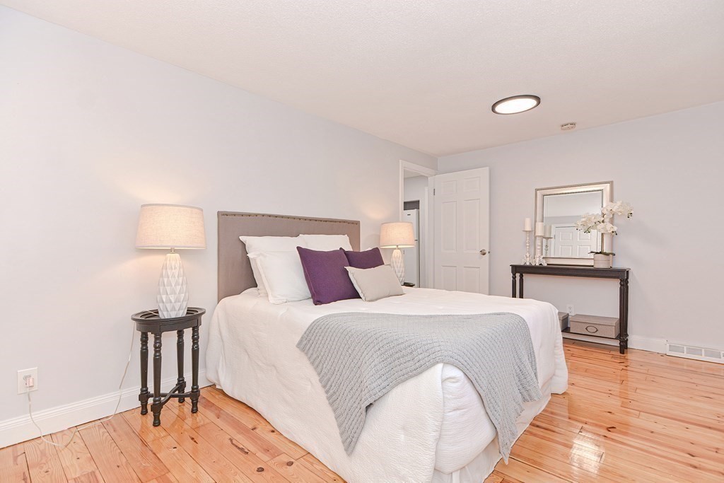 18 Cleveland Way Wareham, MA 02532 - Photo 23 of 37 Gallery Image 23