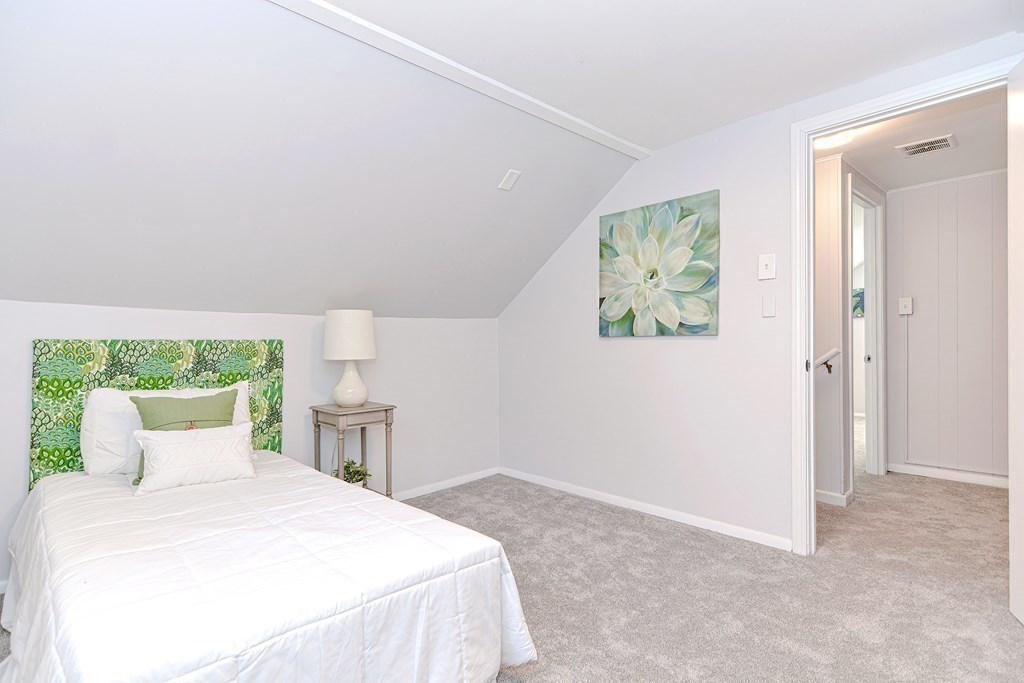 18 Cleveland Way Wareham, MA 02532 - Photo 31 of 37 Gallery Image 31