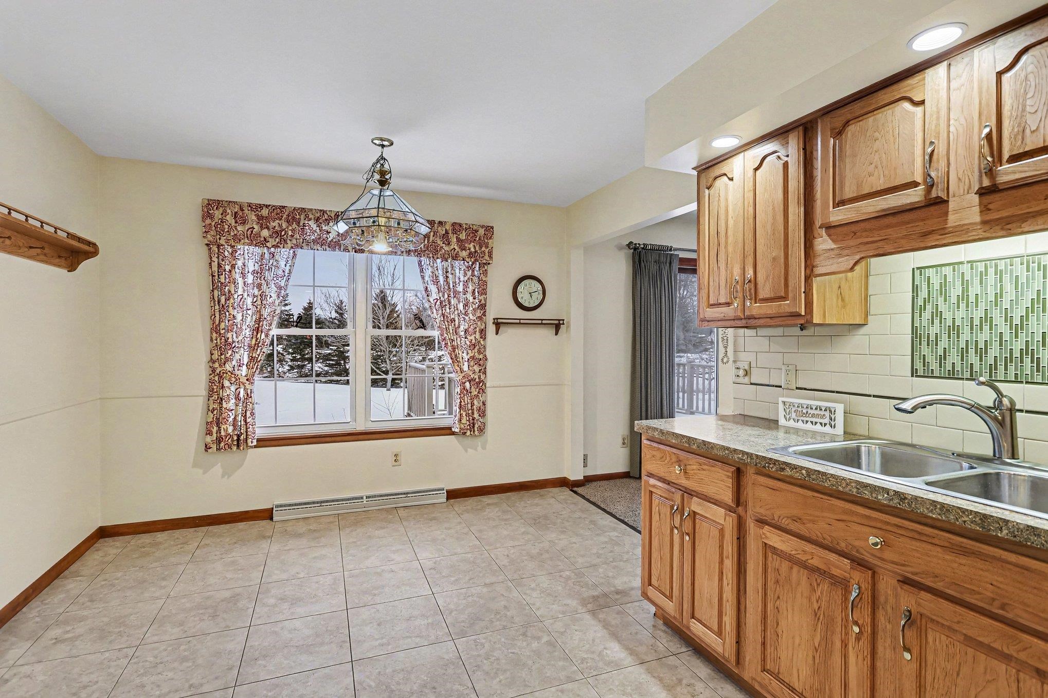 11050 Wilkinson Road Freeland, MI 48623 - Photo 4 of 31 Gallery Image 4