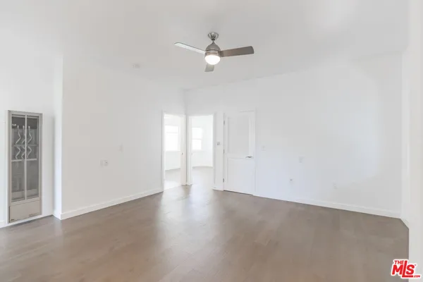$6,000 | 31 Breeze Avenue, Unit C, Venice, CA 90291