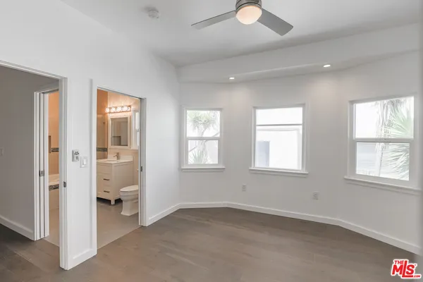 $6,000 | 31 Breeze Avenue, Unit C, Venice, CA 90291