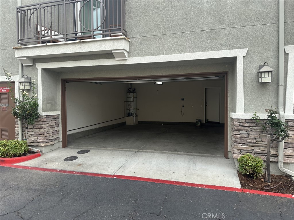 10375 Church Rancho Cucamonga, CA 91730 - Photo 7 of 22 a view of entryway