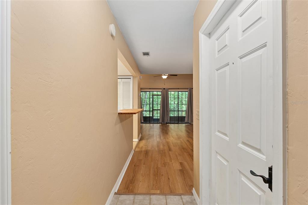 900 Southwest 62nd Boulevard, Unit L76 Gainesville, FL 32607 - Photo 9 of 47