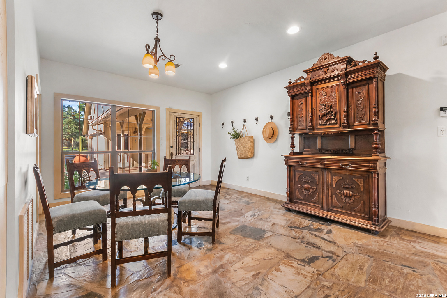 122 Woodland Ranch Road Boerne, TX 78015 - Photo 18 of 66