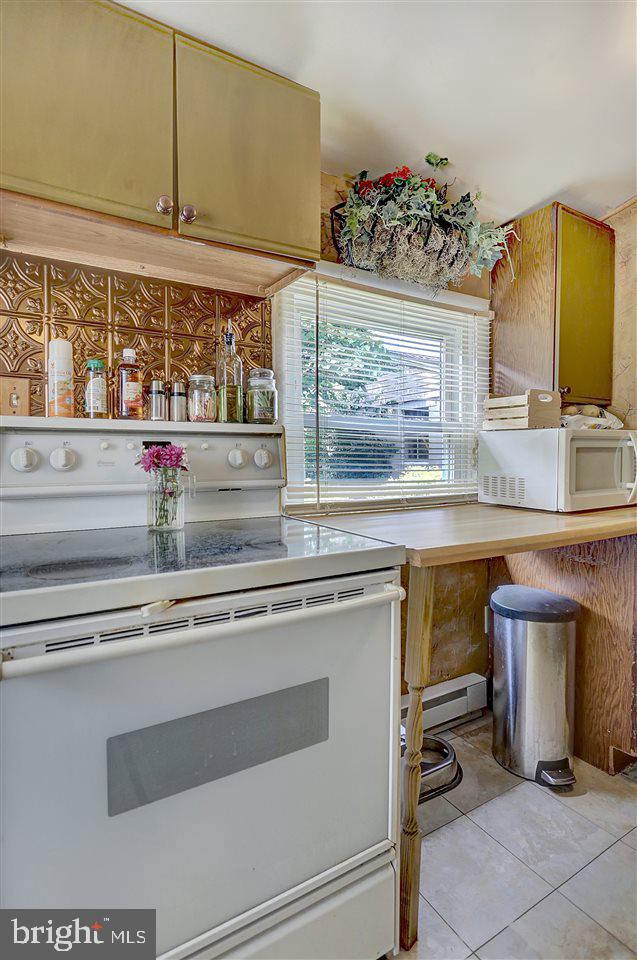 2043 West Trindle Road Carlisle, PA 17013 - Photo 18 of 25 Gallery Image 18