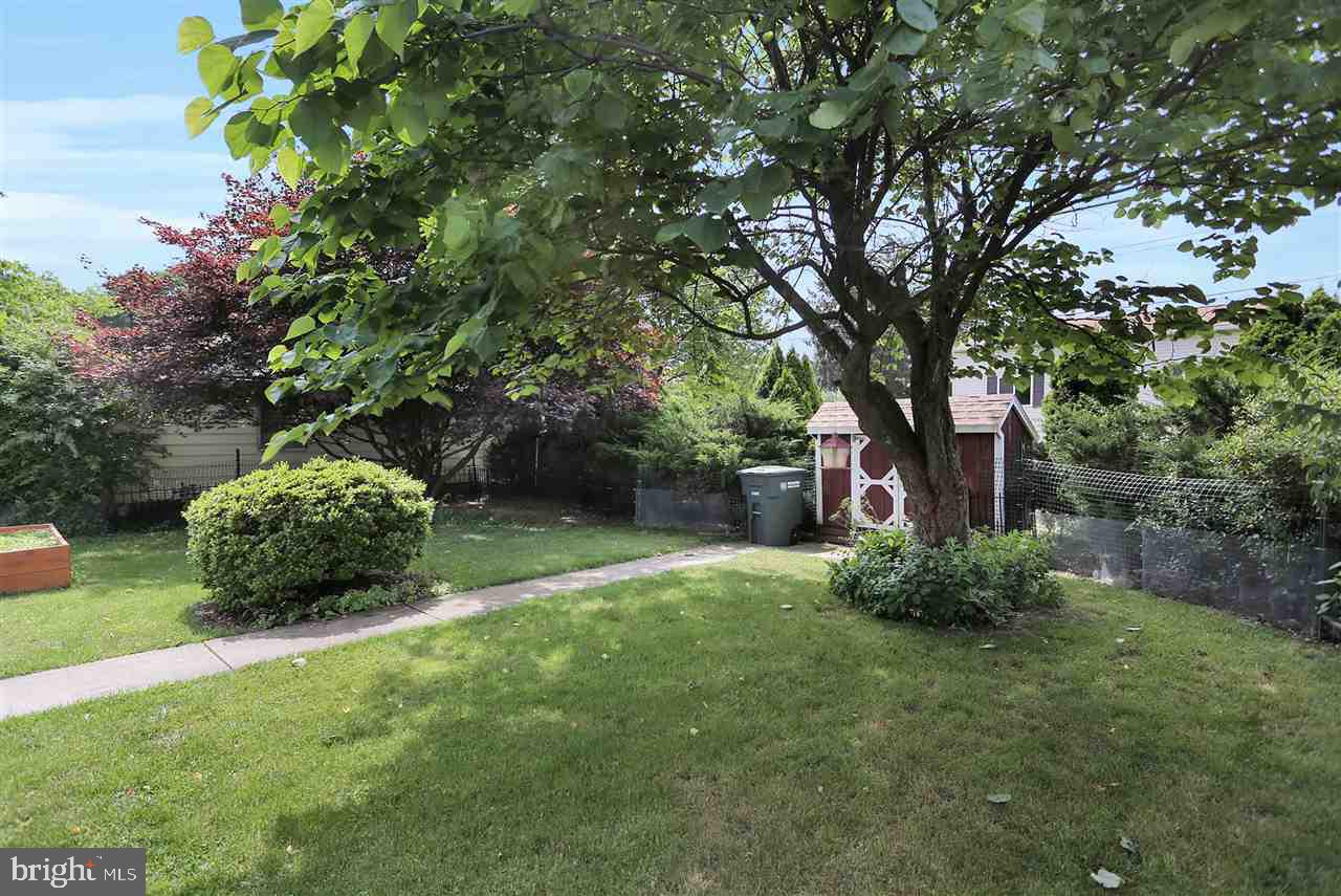 2043 West Trindle Road Carlisle, PA 17013 - Photo 6 of 25 Gallery Image 6