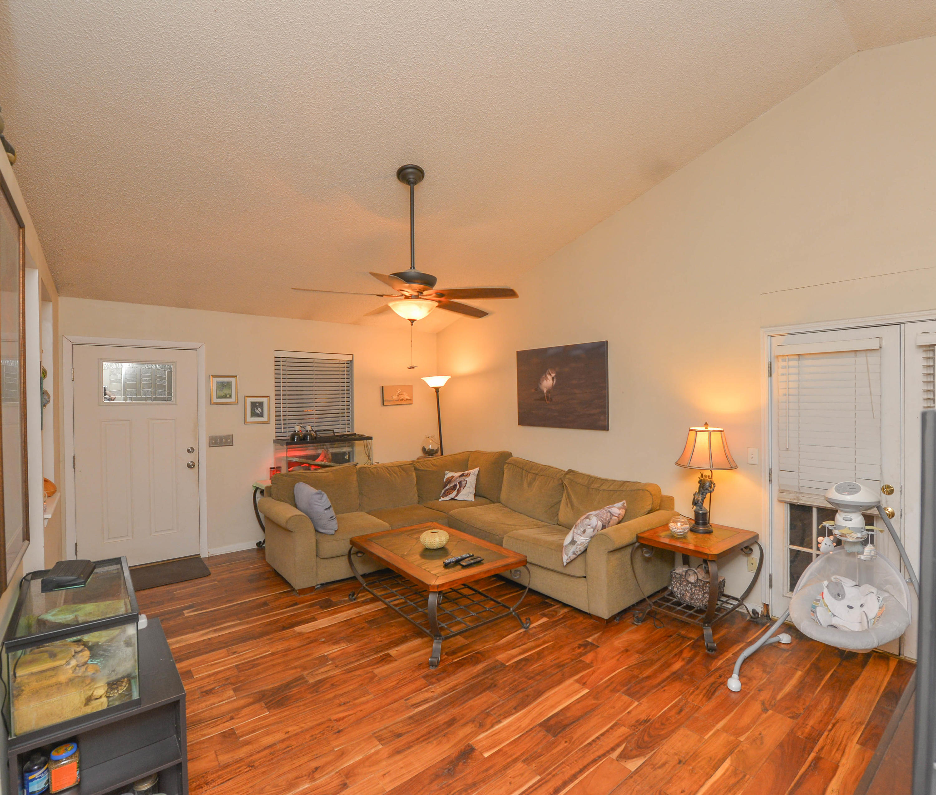 1141 Bellwood Road Charleston, SC 29412 - Photo 11 of 23 Living Room (1 of 1)-4