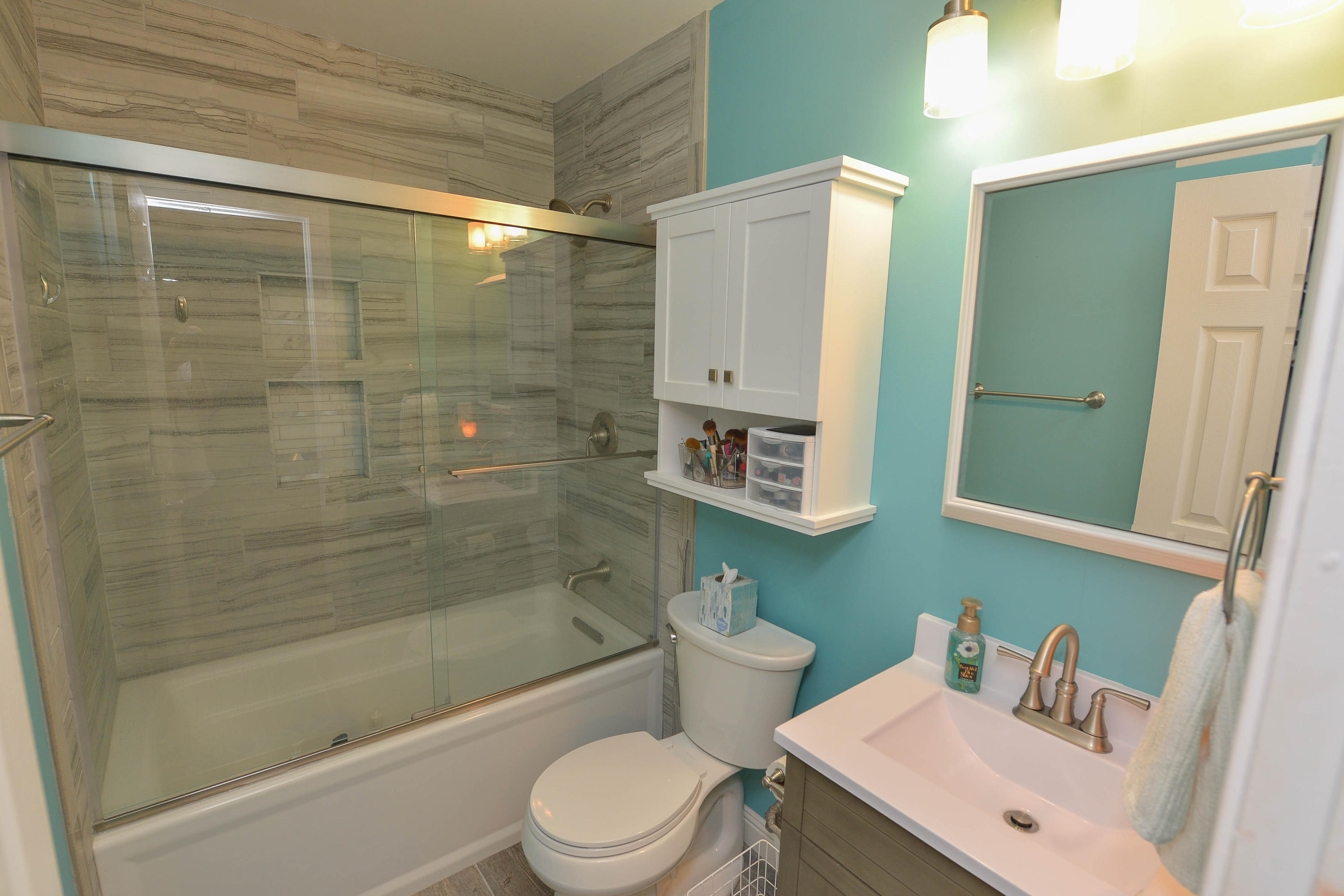 1141 Bellwood Road Charleston, SC 29412 - Photo 13 of 23 Bathroom (1 of 1)-3