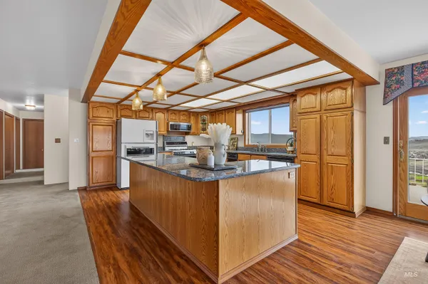 $849,000 | 3015 Grandview Drive, Clarkston, WA 99403