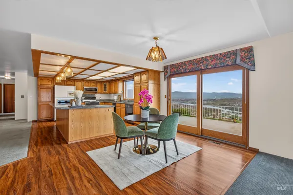 $849,000 | 3015 Grandview Drive, Clarkston, WA 99403