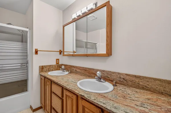 $849,000 | 3015 Grandview Drive, Clarkston, WA 99403