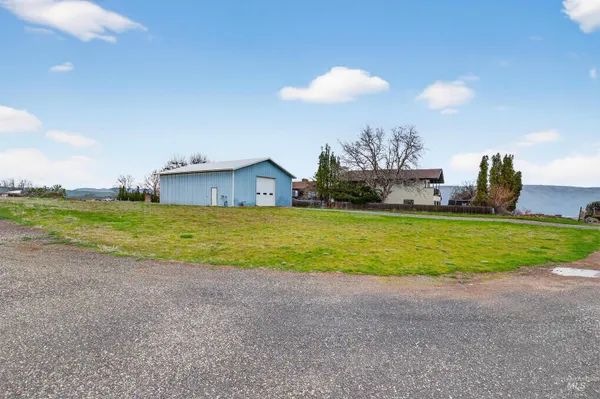 $849,000 | 3015 Grandview Drive, Clarkston, WA 99403