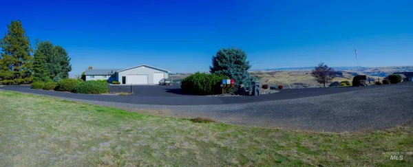 $849,000 | 3015 Grandview Drive, Clarkston, WA 99403