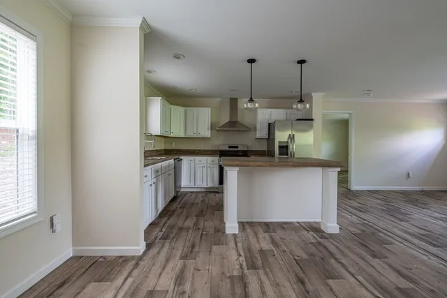 $287,000 | 1000 Mining Town Road, Mountain City, TN 37683