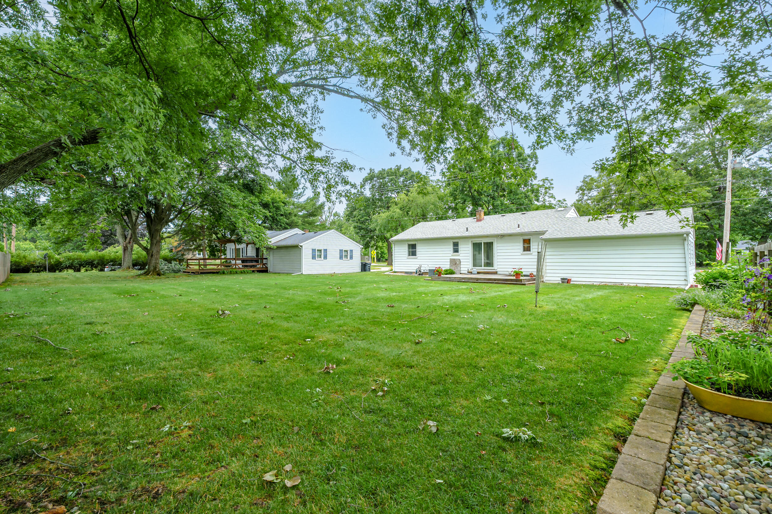 2727 Romence Road Portage, MI 49024 - Photo 28 of 29 Romence_Rd_2727_Portage_49024-27