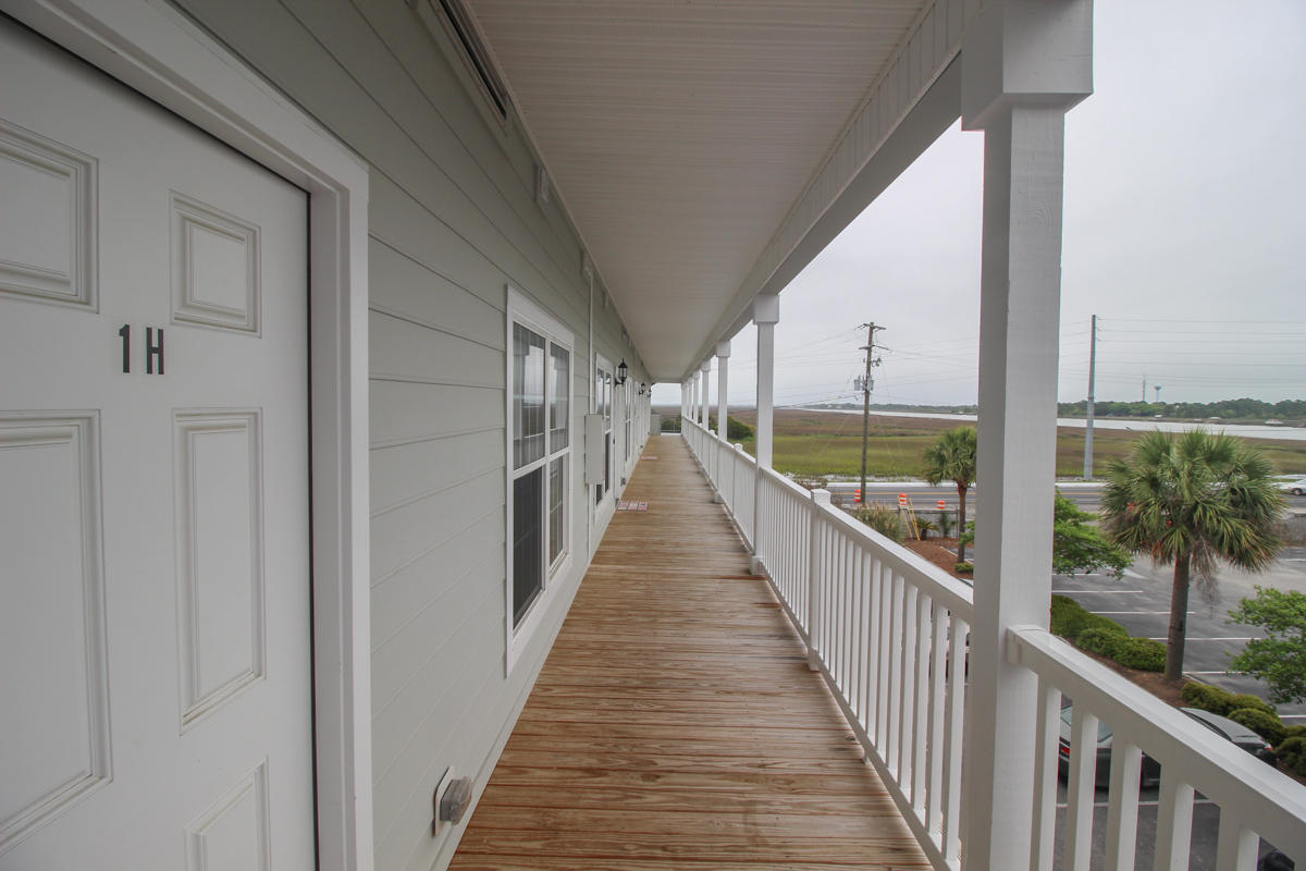 Porch (1 of 1)