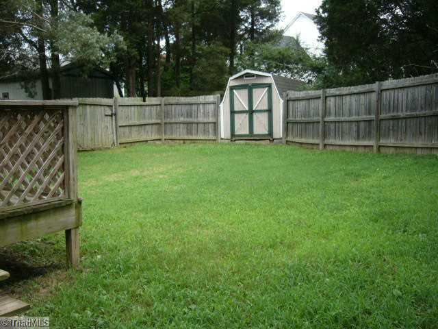 2213 Whites Mill Road High Point, NC 27265 - Photo 4 of 14 Yard/Garden.