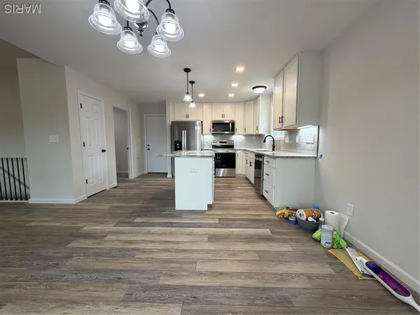 $449,900 | 25580 Chaparral, Warrenton, MO 63383
