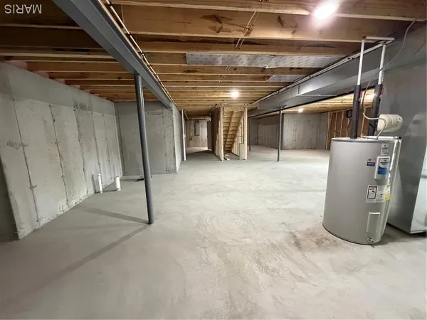 $449,900 | 25580 Chaparral, Warrenton, MO 63383