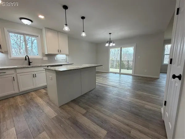 $449,900 | 25580 Chaparral, Warrenton, MO 63383