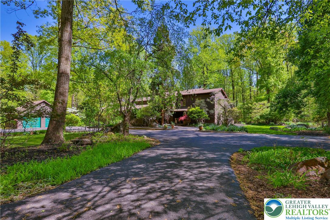 2159 Quarry Road Coopersburg, PA 18036 - Photo 7 of 79 Front