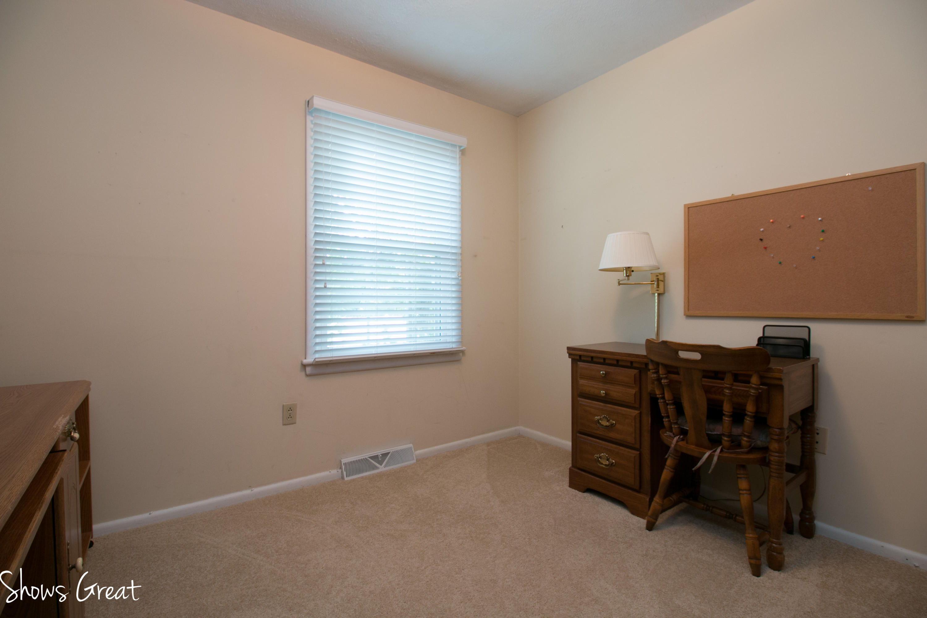 3529 Meadowlark Road Roanoke, VA 24018 - Photo 10 of 25 IMG_8095