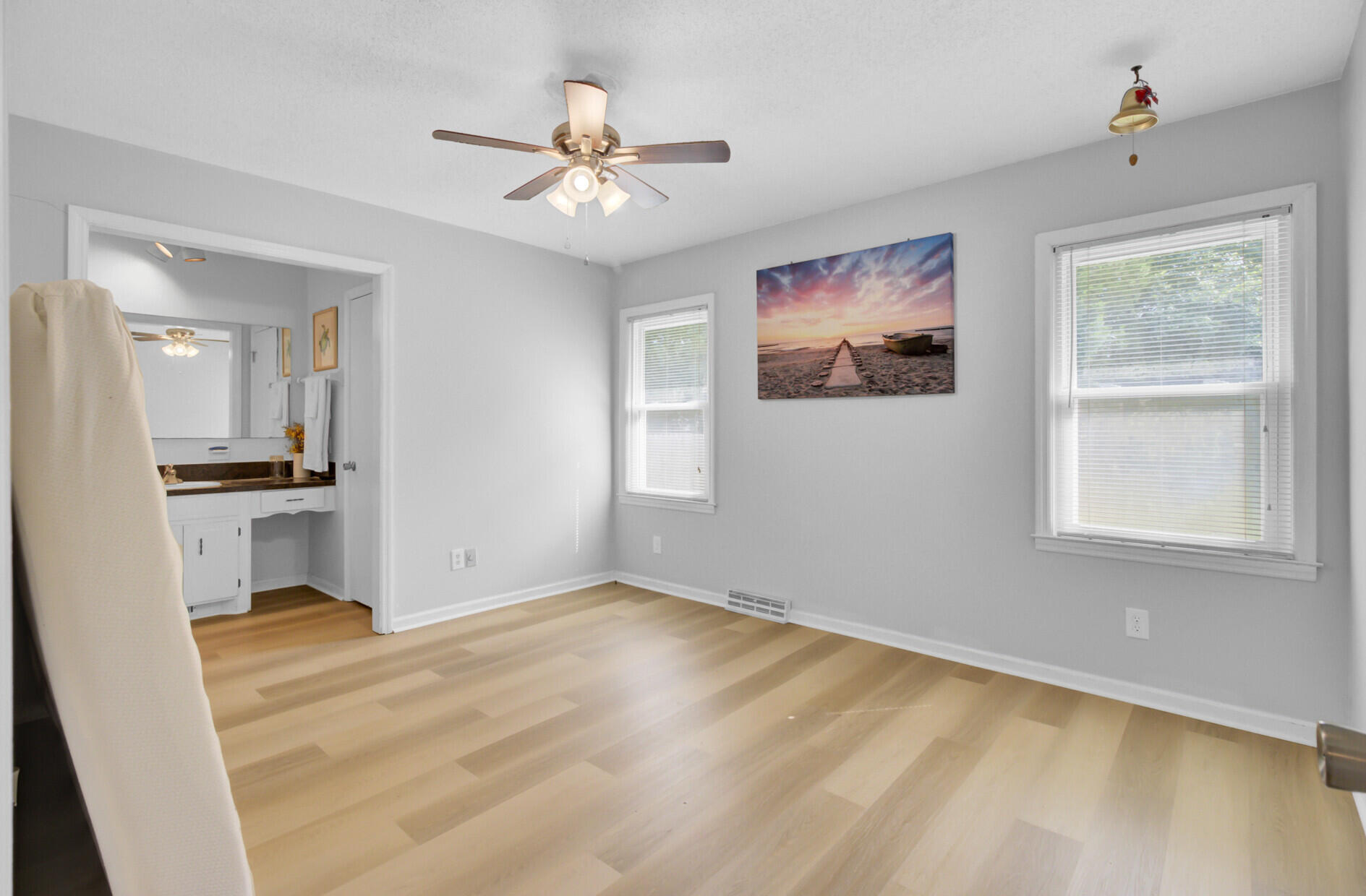 304 Kershaw Road Summerville, SC 29486 - Photo 13 of 39 16_16_mls