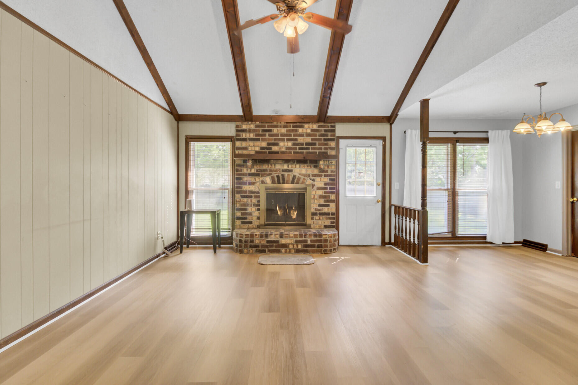 304 Kershaw Road Summerville, SC 29486 - Photo 4 of 39 07_7_mls