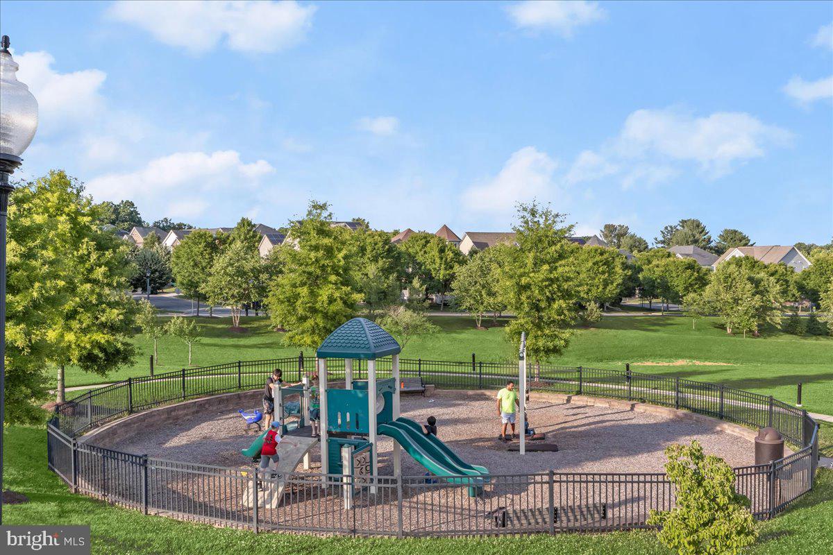 13403 Deer Highlands Way Silver Spring, MD 20906 - Photo 43 of 50 Tot Lot