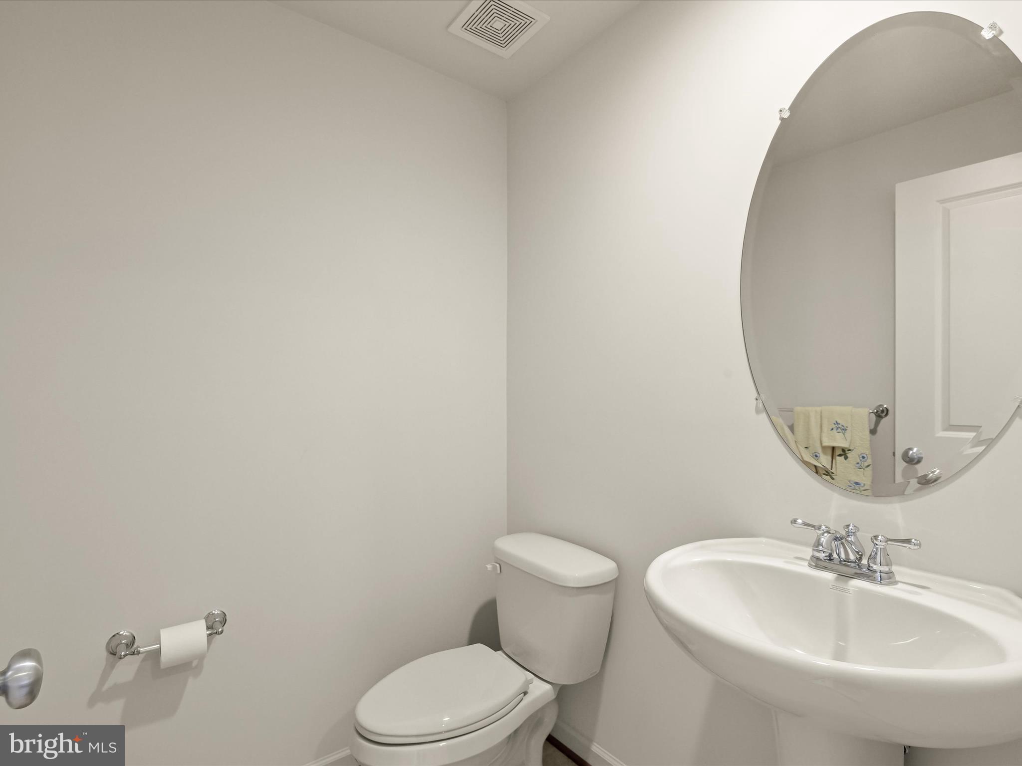 13403 Deer Highlands Way Silver Spring, MD 20906 - Photo 10 of 50 Powder Room