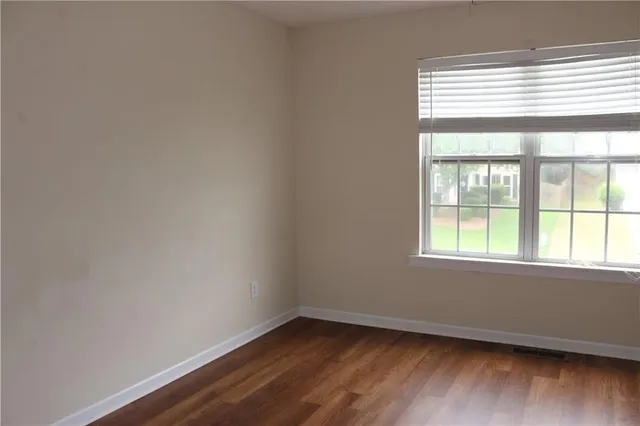 $2,350 | 910 Brushy Creek Court, Suwanee, GA 30024