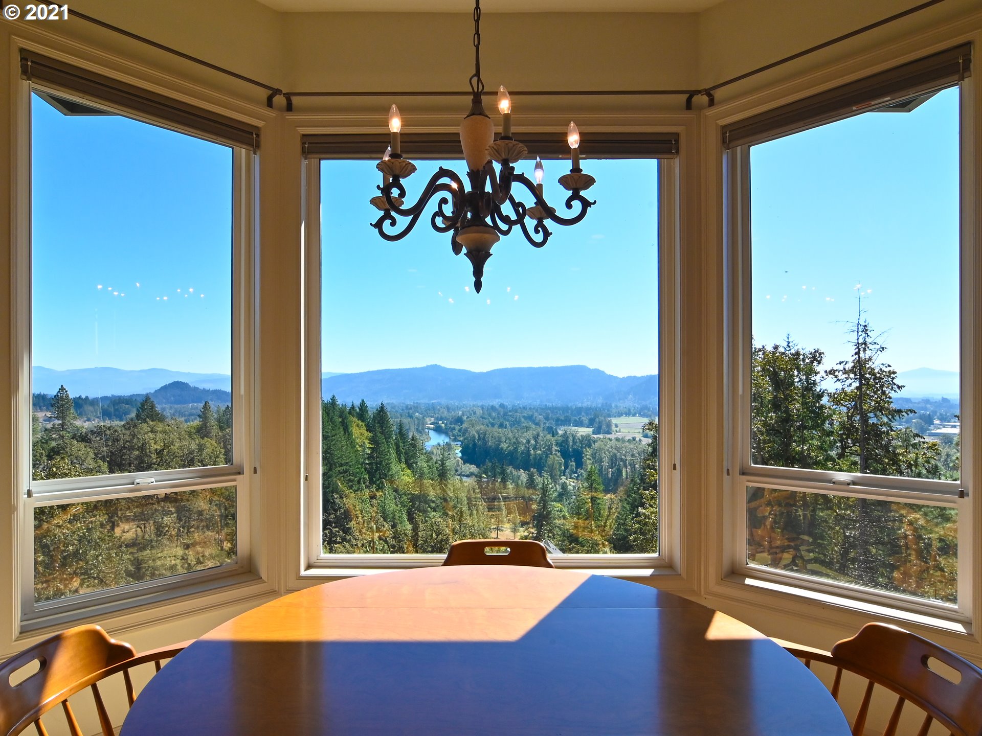 35896 Ellington Drive Springfield, OR 97478 - Photo 12 of 32