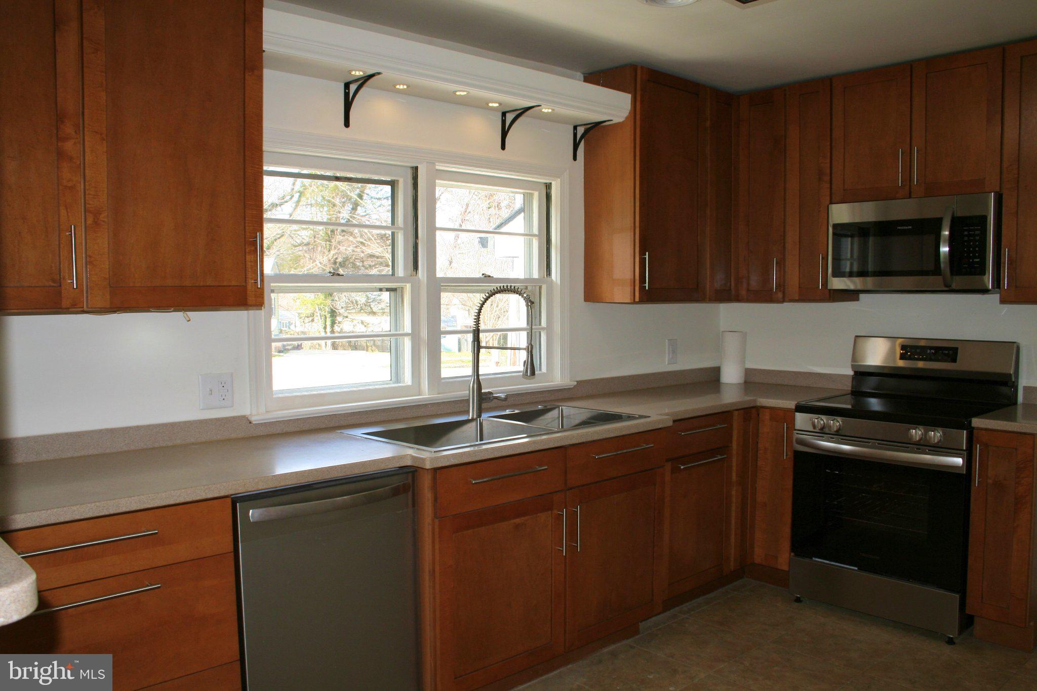 105 Calvert Towne Road Prince Frederick, MD 20678 - Photo 7 of 32