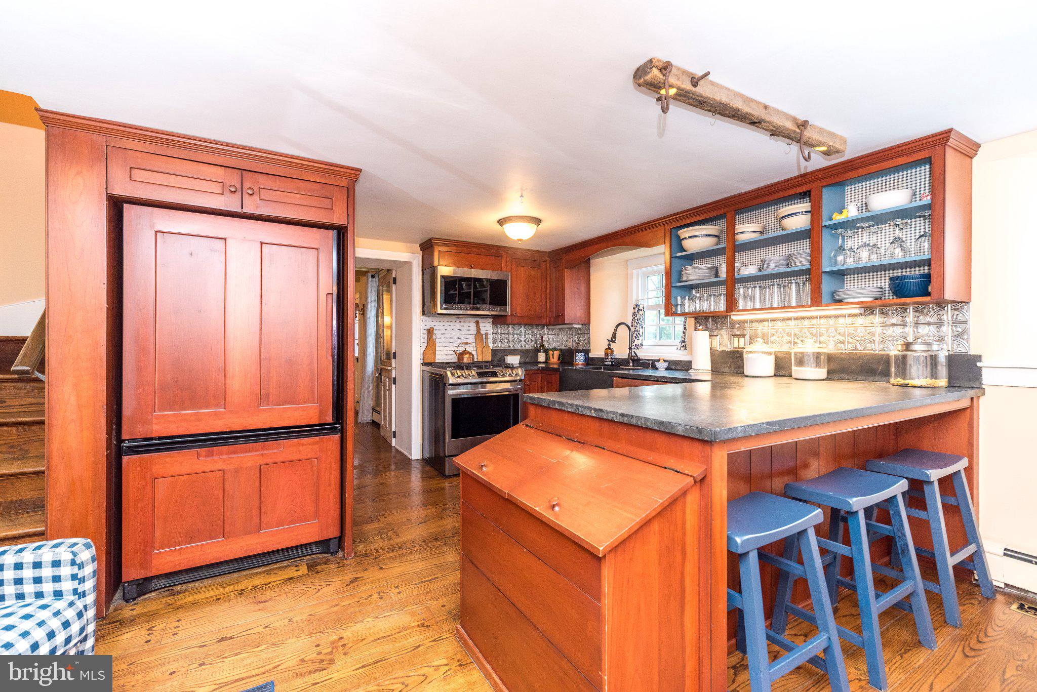 691 Mann Road Horsham, PA 19044 - Photo 7 of 63