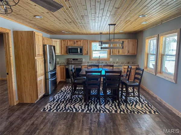 $495,000 | 3503 Pcr 616, Perryville, MO 63775