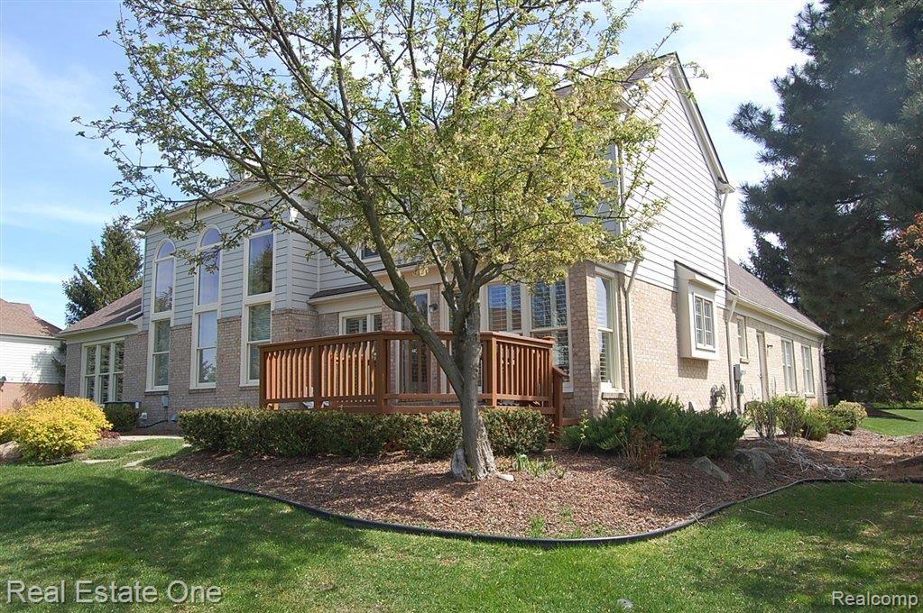 3388 West York Court Rochester, MI 48306 - Photo 13 of 13 Back Exterior