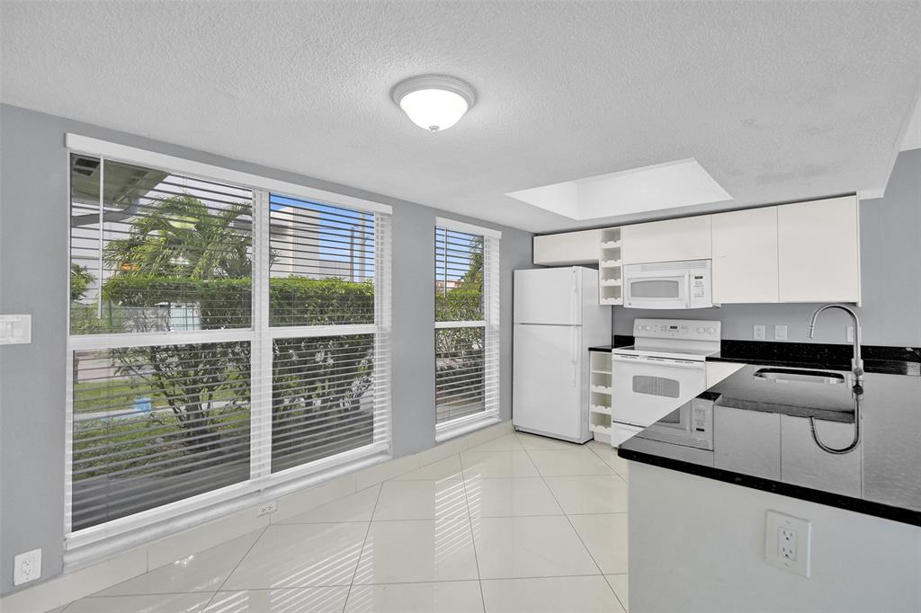 704 Northeast 23rd Avenue, Unit 2 Pompano Beach, FL 33062 - Photo 6 of 26