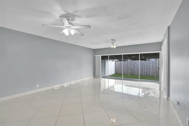 $2,295 | 704 Northeast 23rd Avenue, Unit 2, Pompano Beach, FL 33062