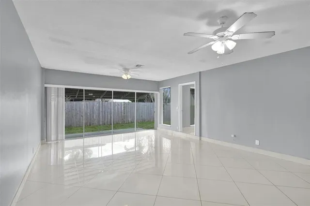 $2,295 | 704 Northeast 23rd Avenue, Unit 2, Pompano Beach, FL 33062