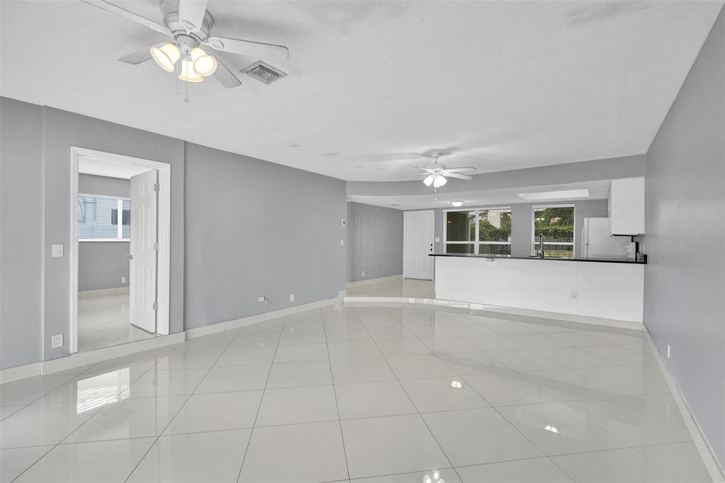 704 Northeast 23rd Avenue, Unit 2 Pompano Beach, FL 33062 - Photo 9 of 26