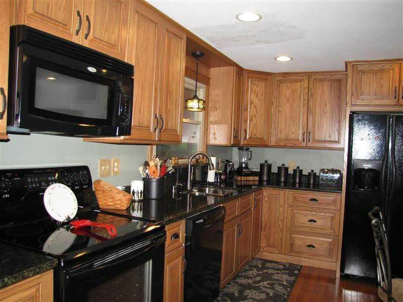4666 Tulane Road Springfield, OH 45503 - Photo 3 of 21
