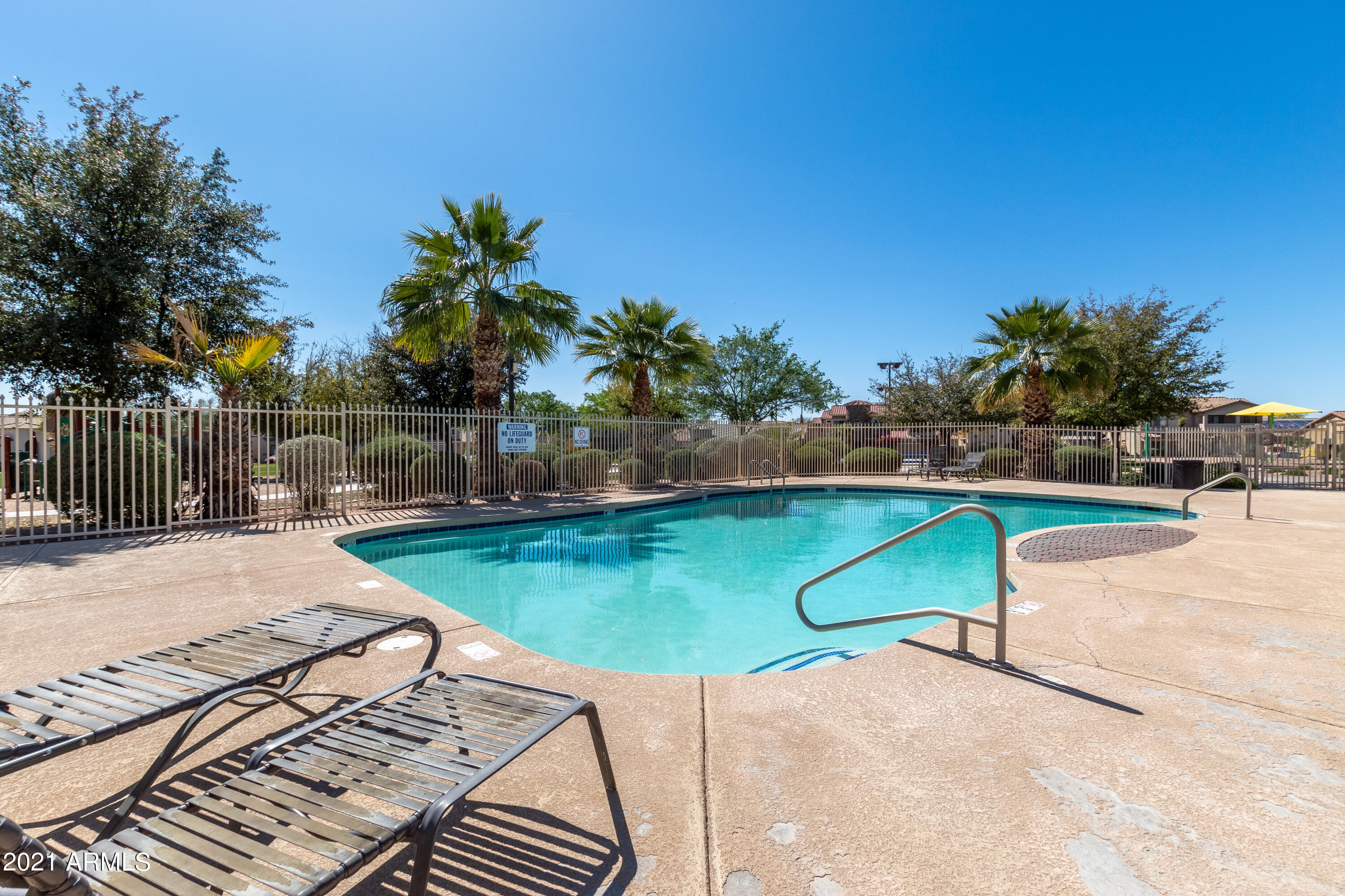 2821 South Conestoga Road Apache Junction, AZ 85119 - Photo 30 of 36 2821 S Conestoga Rd (full size)-32