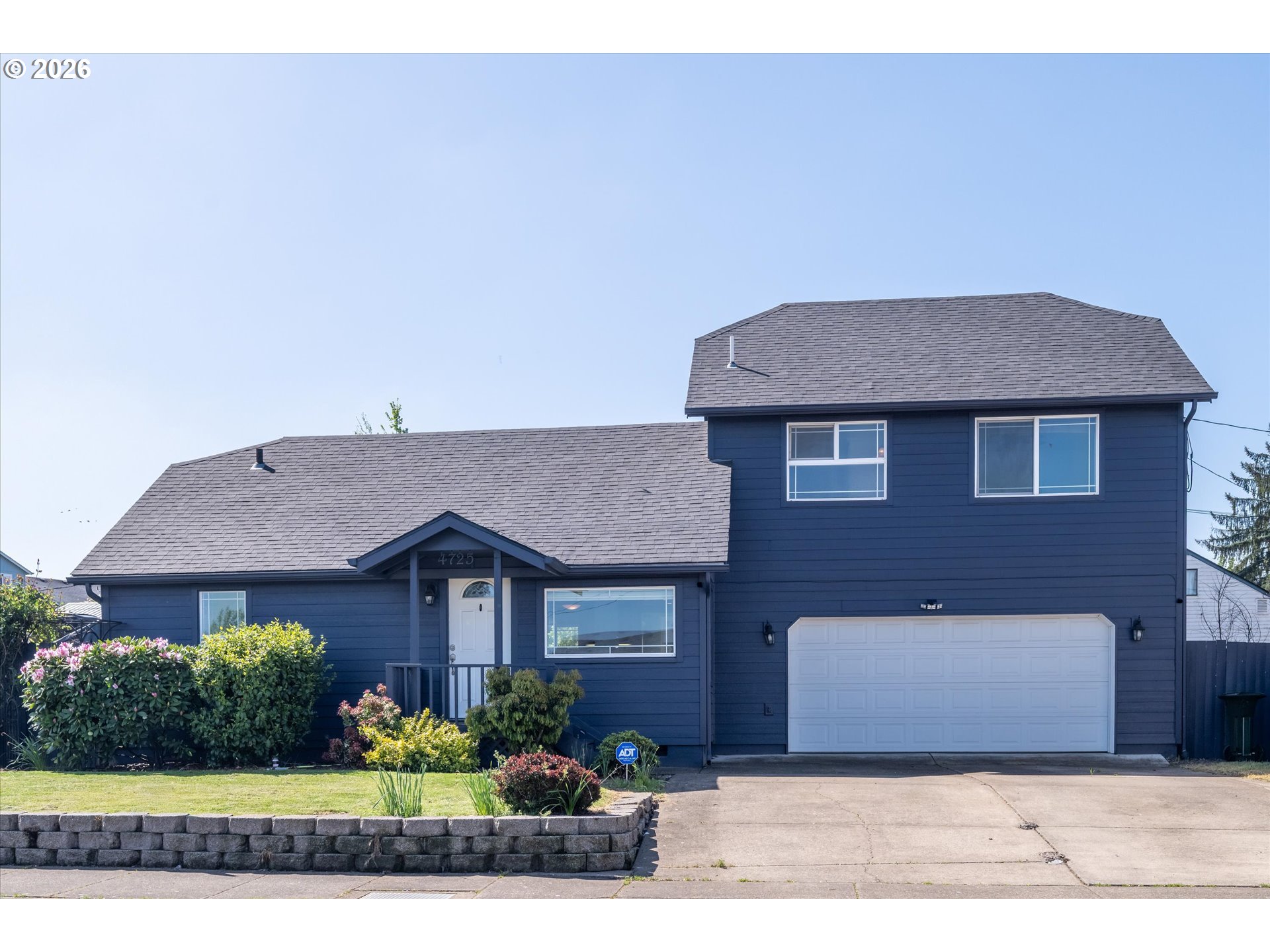 4725 Daisy Street Springfield, OR 97478 - Photo 3 of 43 Gallery Image 3