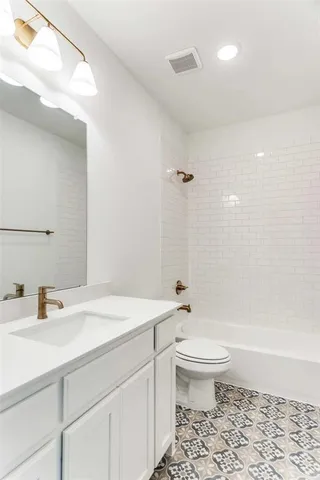 $419,000 | 2716 Glasgow Way, Denton, TX 76207