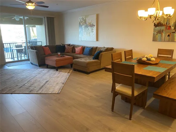 $5,000 | 300 Capri Boulevard, Unit 8, Treasure Island, FL 33706