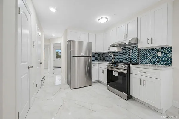$2,290,000 | 106-05 49th Avenue | South Corona