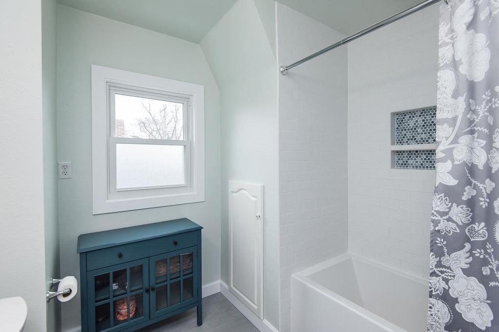 121 10th Street Northwest Rochester, MN 55901 - Photo 23 of 27 Gallery Image 23