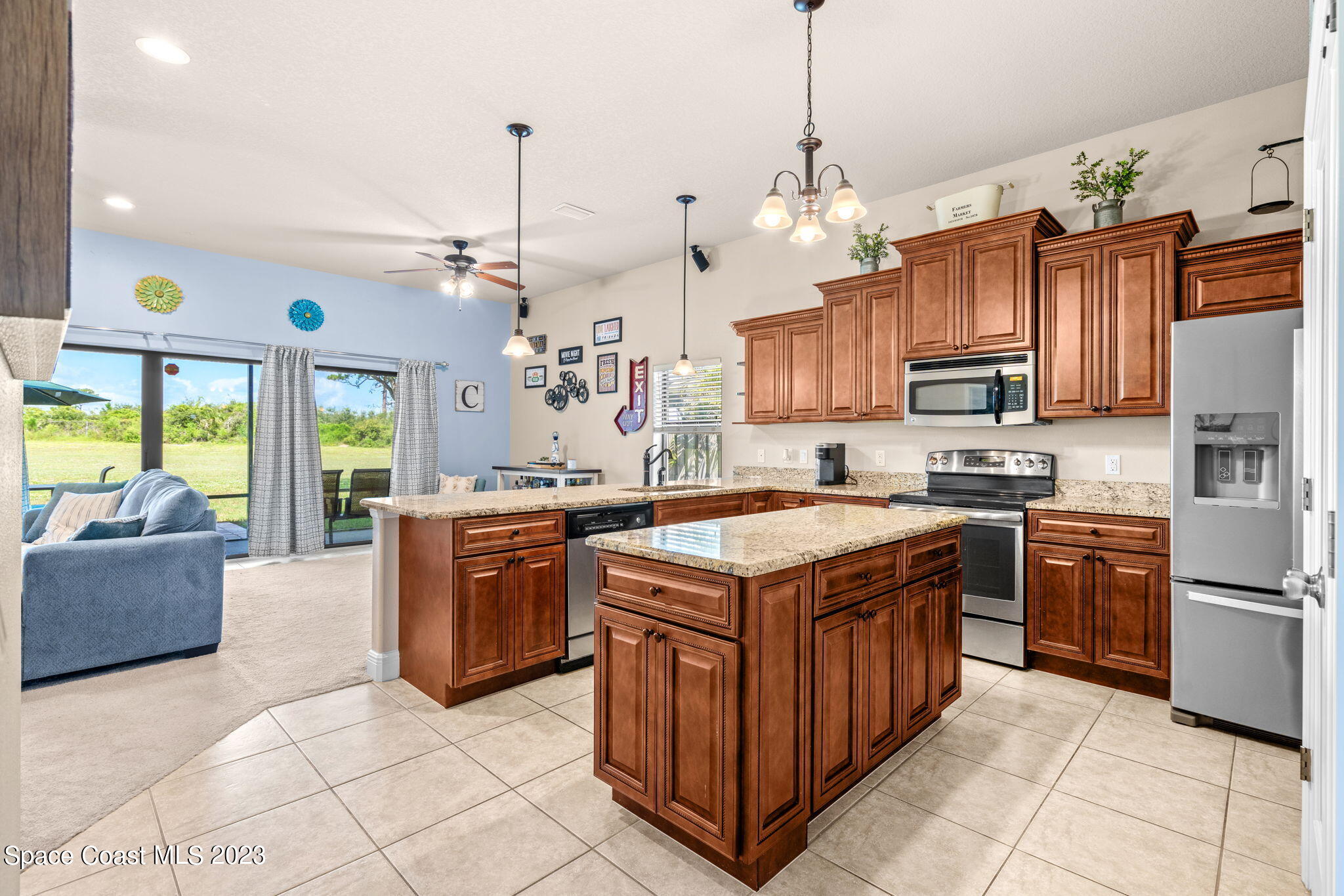 4061 Brantley Circle Rockledge, FL 32955 - Photo 5 of 28 5 - 4061 Brantley Cir (16)