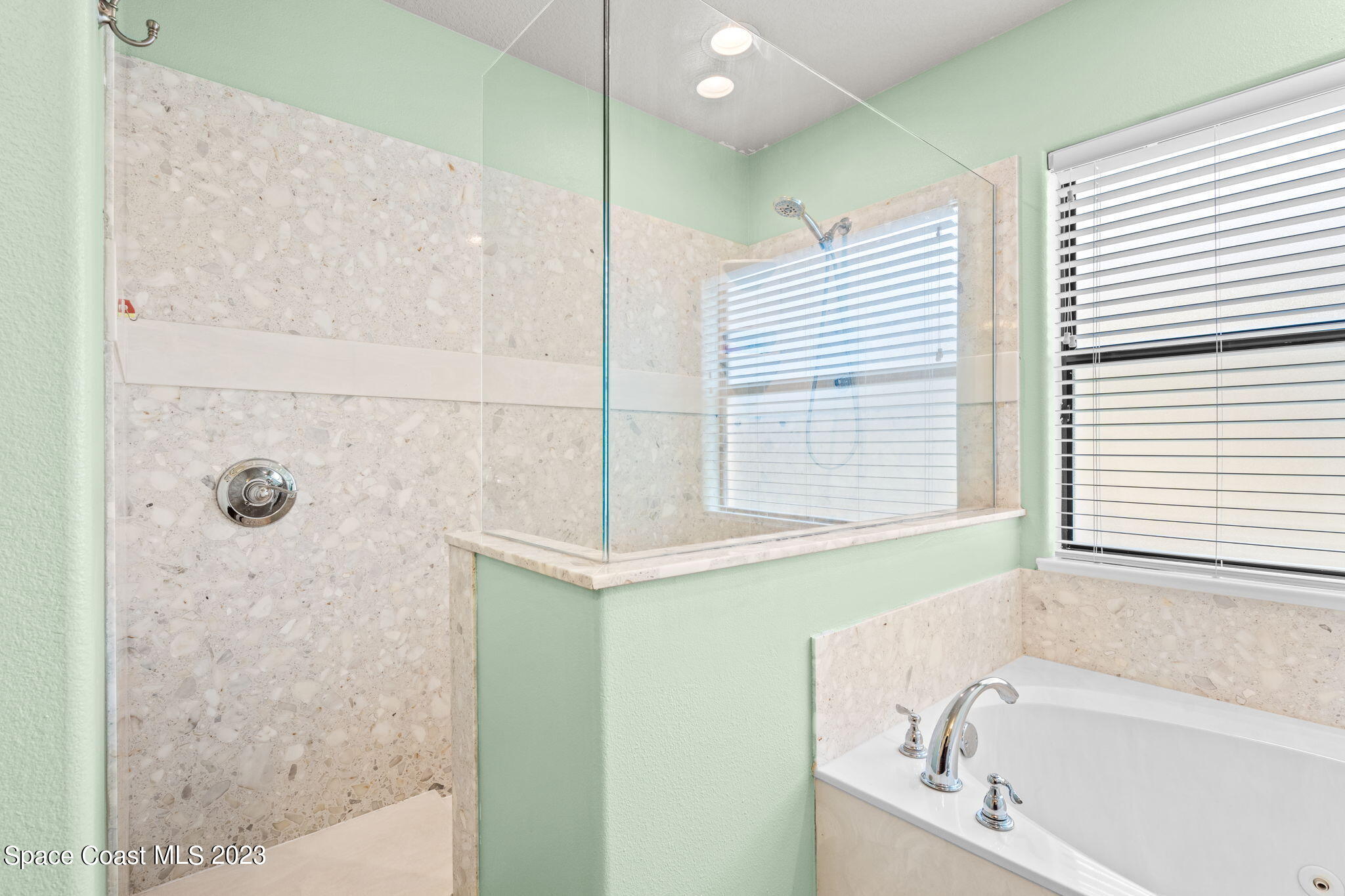 4061 Brantley Circle Rockledge, FL 32955 - Photo 10 of 28 10 - 4061 Brantley Cir (34)